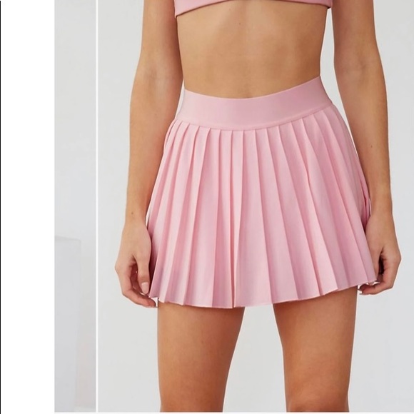 Aritzia Tennis Skirt - Picture 2 of 2